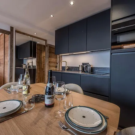 Renove, 4 Pers, Skis Aux Pieds, Balcon, Parking - Fr-1-631-185 Apartman *